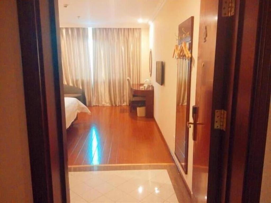 Greentree Inn Beijing East Yizhuang District Second Kechuang Street Express Hotel Pequim Exterior foto