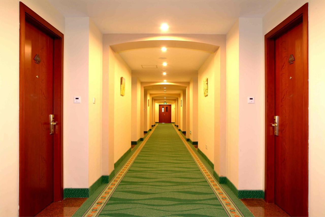 Greentree Inn Beijing East Yizhuang District Second Kechuang Street Express Hotel Pequim Exterior foto